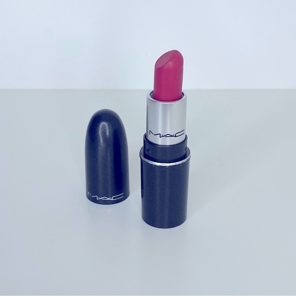 MAC Cosmetics - All Fired Up Retro Matte Lipstick -  Mini MAC - Picture 1 of 4
